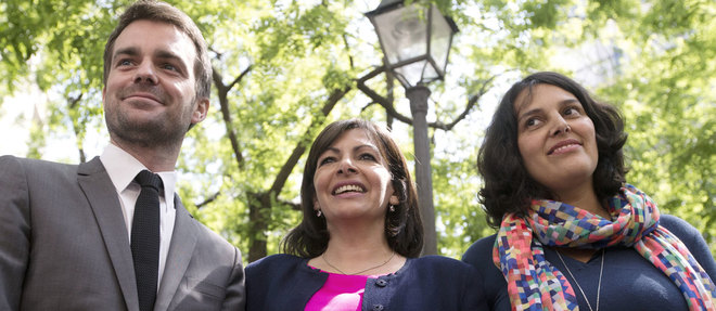 Bruno Julliard et Anne Hidalgo, alors en campagne pour les municipales a Paris, en 2013 (photo d'illustration).