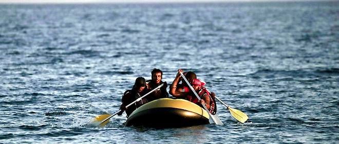 Au moins 76 cadavres ont ete recuperes et 198 personnes sauvees au large de la Libye apres le naufrage jeudi d'un bateau qui transportait environ 300 migrants. Photo d'illustration.