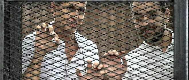 L'Australien Peter Greste, le Canadien Mohamed Fahmy et l'Egyptien Baher Mohamed ont ete condamnes a trois ans de prison ferme.