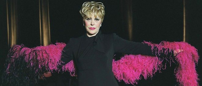 Sylvie Joly, pionniere du one-woman-show, est decedee vendredi dernier a 80 ans, apres plus de 40 ans de carriere interrompue par la maladie de Parkinson.