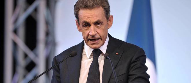 Nicolas Sarkozy a annonce la mise en place d'un socle commun programmatique du parti. Ses adversaires ont deja explique qu'ils ne se sentiraient pas "pieds et poings lies".