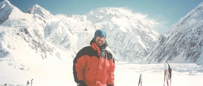 Combien Coute L Ascension Du Mont Everest Laissés pour mort sur l'Everest, "nous ne valions pas mieux que de la