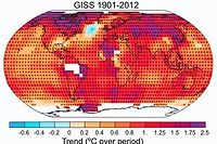 La tendance de la température de surface entre 1901 et 2012 indique un réchauffement généralisé sur la planète.