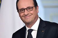 Jeuland filme Hollande : sc&egrave;nes de la vie (extra)ordinaire &agrave; l'&Eacute;lys&eacute;e