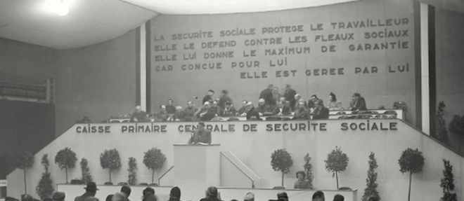 Photo datant du 22 fevrier 1947 du Congres pour l'Organisation de la Securite Sociale au Parc des Expositions de la Porte de Versailles a Paris