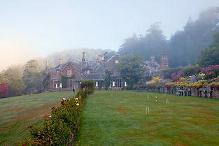 L’hôtel Endsleigh et ses magnifiques jardins, situés près de Tavistock. Arthur Conan Doyle, l’inventeur du célèbre Sherlock Holmes, séjournait dans la région.
 
 
 