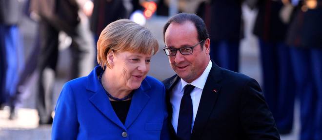 Francois Hollande et Angela Merkel, qui ont pris le parti d'incarner une Europe de la "solidarite" dans la crise des refugies, s'adressent ensemble au Parlement europeen a Strasbourg.
 
