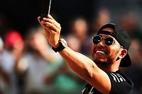 Lewis Hamilton, la F1 et le show dans la peau