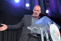 Italie - Varoufakis : son cachet de 24 000 euros sur la Rai passe mal