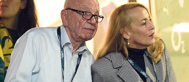 Jerry Hall, 59 ans, en compagnie de Rupert Murdoch, 84 ans.