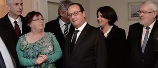 Le président François Hollande avec Lucette. ©FREDERICK FLORIN