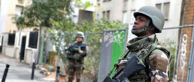 L'armee a ete deployee dans les rues de Saint-Denis