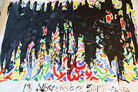 La toile peinte par Tahar Ben Jelloun le soir du 13 novembre, en réaction aux attentats de Paris. ©Tahar Ben Jelloun