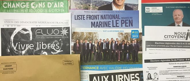 Les differents tracts distribues aux electeurs franciliens.