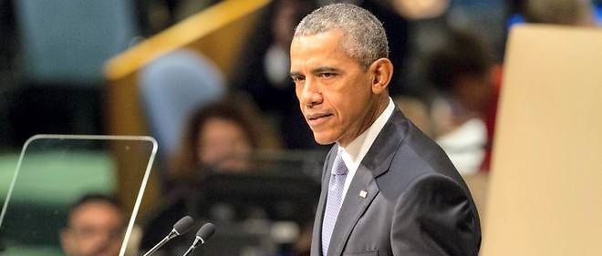 Le president des Etats-Unis Barack Obama a salue samedi l'adoption d'un accord "fort" et "ambitieux" sur le climat a Paris.