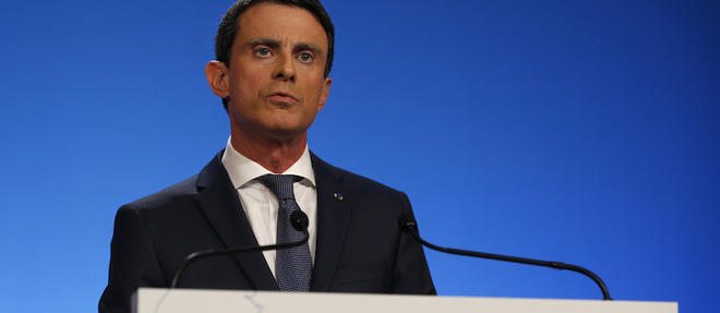 Lors d'une courte allocution le 13 decembre au soir, Manuel Valls a suggere que droite et gauche aient des actions communes.  (C)THOMAS SAMSON