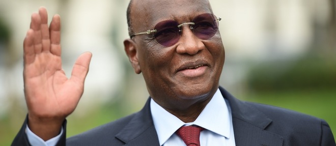 L'ex-Premier ministre et actuel candidat a la presidence de la Republique Amadou Boubacar Cisse a Paris le 29 octobre 2015.