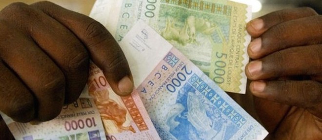 Le franc CFA (franc des colonies francaises d'Afrique et aujourd'hui franc de la Communaute financiere africaine) est la monnaie de plusieurs pays d'Afrique constituant en partie la zone franc. 