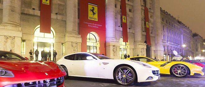 Ferrari a l'introduction a la Bourse de Milan le 4 janvier 2016