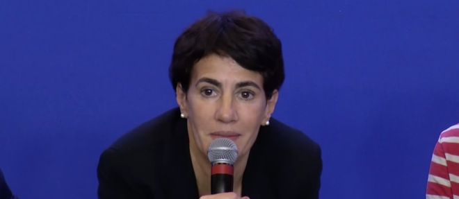 Nadia Hamour, secretaire nationale a l'integration des Republicains, lors d'un debat sur l'immigration en septembre 2015.