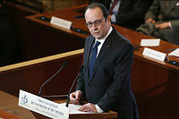 Plan pour l'emploi : pour la presse, Hollande joue dans &quot;Mission impossible&quot;