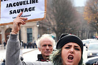 Jacqueline Sauvage :&nbsp;Hollande ne ferme pas la porte &agrave; une gr&acirc;ce