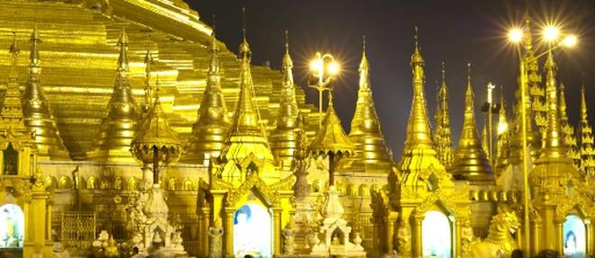 La pagode Shwedagon, a Rangoun le 1er mars 2012