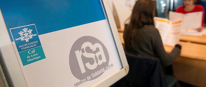 Bénévolat contre RSA : Straumann persiste - Le Point