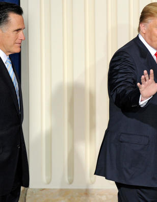 Pour Mitt Romney, Donald Trump est &quot;un escroc, un charlatan&quot;