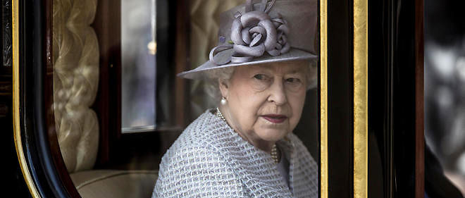 Elizabeth II ne defend pas la sortie de la Grande-Bretagne de l'UE.