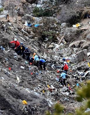 Crash de Germanwings : l'hommage aux 149 victimes, un an apr&egrave;s