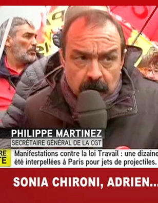 Zapping du &quot;Point&quot; : Philippe Martinez bouscul&eacute; par des manifestants