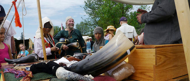 Reconstitution d'un village viking au Canada. Image d'illustration.