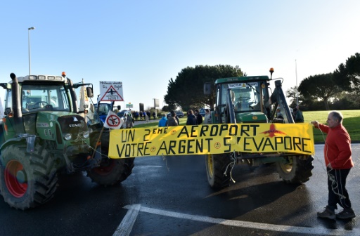 Manifestation contre le projet d'aéroport le 12 janvier 2016 à Saint-Nazaire © LOIC VENANCE AFP