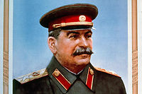 Si Staline n’était pas mort le 5 mars 1953, des millions de Russes auraient été déportés en Sibérie, simplement parce qu’ils étaient juifs. Poster. ©Archives Snark