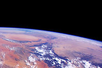 Les images impressionnantes de la Terre en 4K filmee de l'espace !