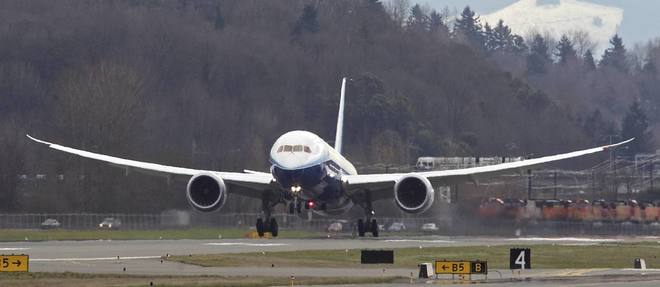 Boeing 787: les Etats-Unis exigent une reparation urgente des moteurs.