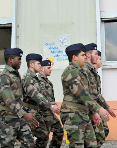 Les jeunes du Service militaire volontaire s'apprêtent à 