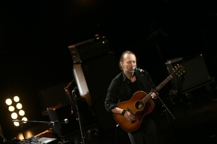 Le chanteur et leader du groupe Radiohead Thom Yorke, au Trianon a Paris, le 4 decembre 2015