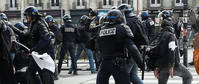 Un rapport de l'ONU s'inquiete de "l'usage excessif de la force" employee par la police en France. 