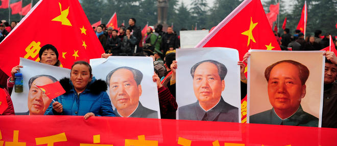 Les celebrations des 120 ans de la naissance de Mao Tse-toung, leader de la Revolution culturelle.