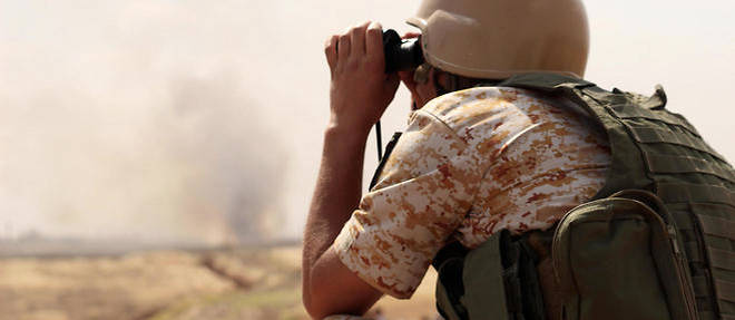 Avec les peshmergas, les combattants kurdes irakiens, qui ont lance dimanche leur offensive sur Mossoul.