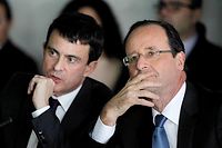 Impopularit&eacute; record pour Hollande et Valls