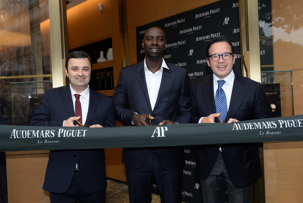 Audemars Piguet inaugure son nouvel crin parisien avec Omar Sy