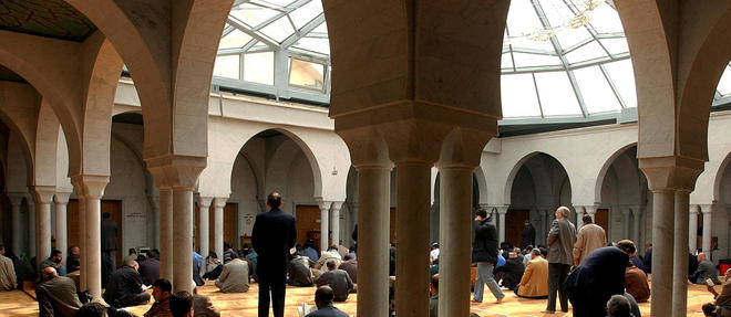 A l'interieur de la grande mosquee du Petit-Saconnex, a Geneve (photo d'illustration).