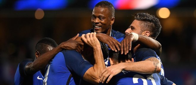 Des millions de Francais s'appretent a suivre les premiers pas des Bleus dans l'Euro 2016 face a la Roumanie.