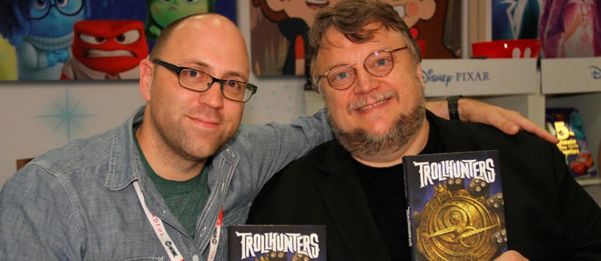 Guillermo del Toro a co-ecrit le livre Trollhunters.