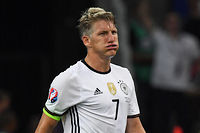 Euro 2016 : la presse allemande&nbsp;a la dent dure avec Schweinsteiger