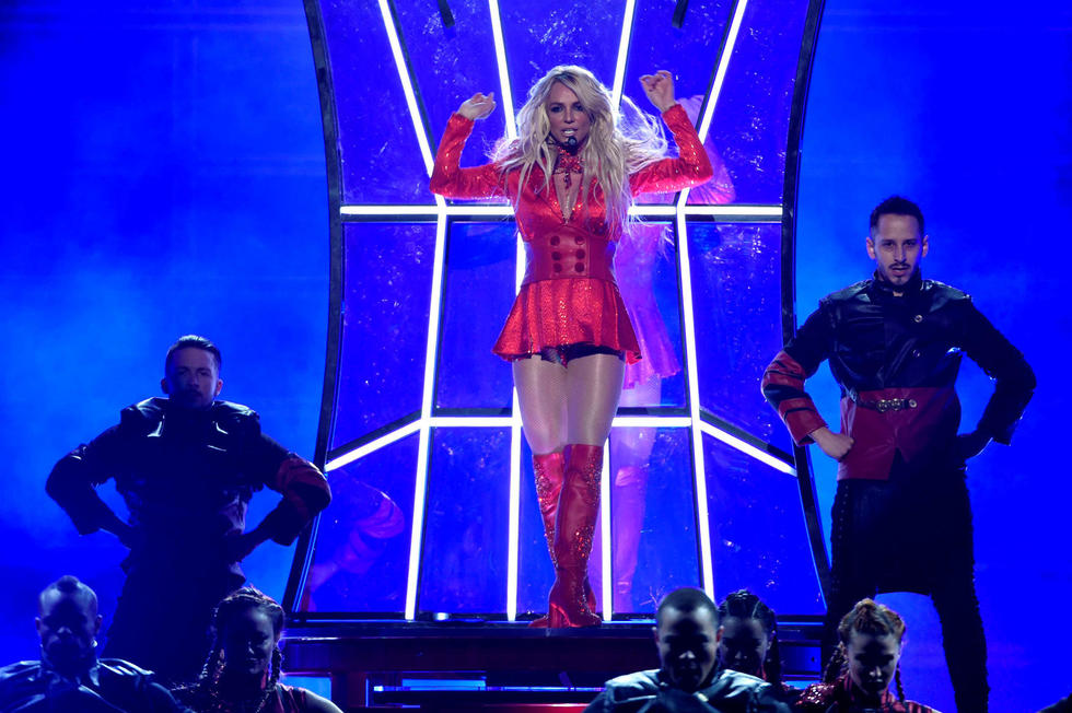 Britney Spears s'essaye &agrave; la slow pop et &ccedil;a fait du bien