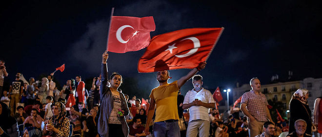 Turquie La Nuit Du Coup D Etat Manque Racontee Par Deux Photographes Le Point